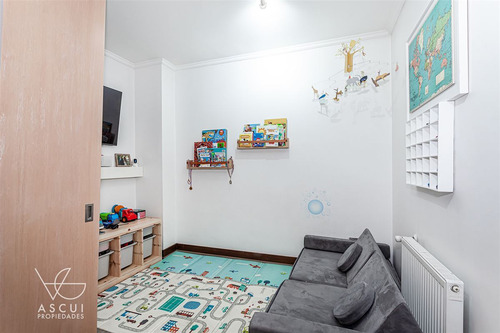 Departamento En Venta De 2 Dorm. En Lo Barnechea