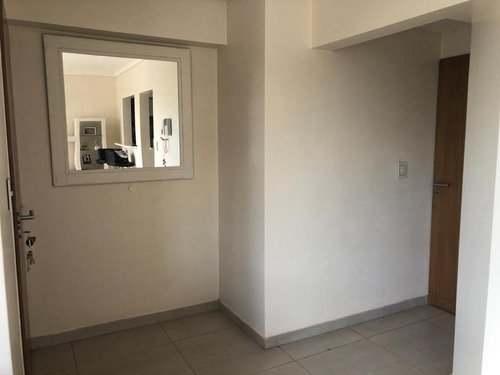 Imagen 5 de 30 de Departamento 3 Ambientes En Excelente Ubicacion !!!!!
