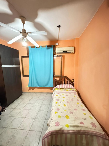 Venta Casa 2 Dormitorios Barrio Las Palmas