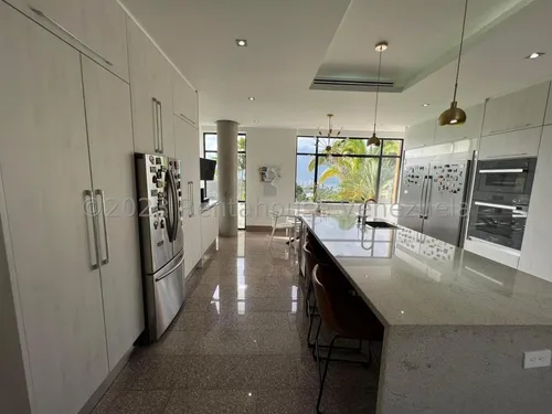 Se Vende Casa En Cerro Verde