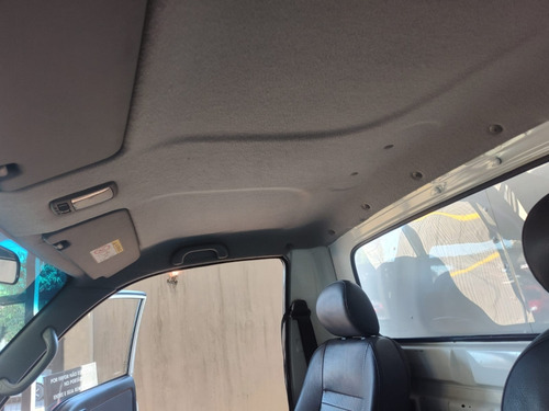 Kia Bongo BAU COM PORTA LATERAL