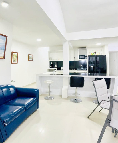Imagen 3 de 21 de Global Vende Townhouse En El Conjunto Residencial Playuela. Tucacas