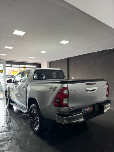 Toyota Hilux Pick-up 2.8 Cd Srx 177cv 4x4 At