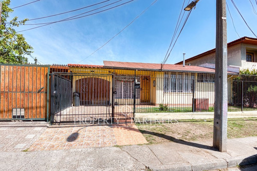 Cómoda Y Céntrica Casa A Sólo Pasos De Vicuña Mack...