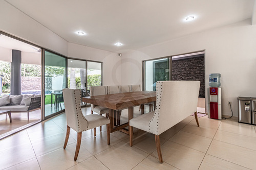Casa En Venta En Fraccionamiento Burgos Bugambilias