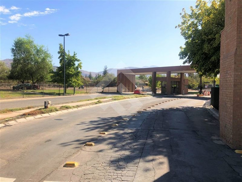 Imagen 3 de 5 de Sitio En Venta Condominio Chicureo Piedra Roja