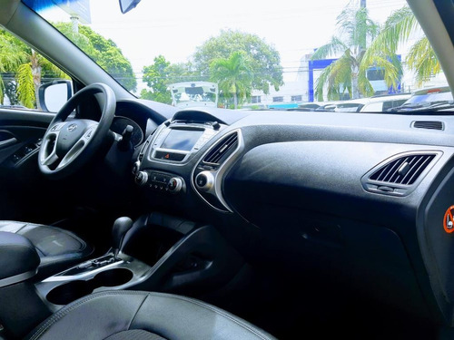 Imagem 8 de 9 de Hyundai Ix35 Gls 2.0 16v 2wd Flex Aut.