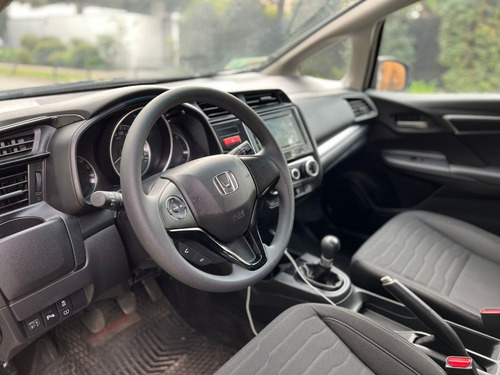 Imagen 11 de 15 de Honda Wr-v Lx 1.5 Mec
