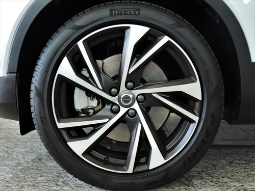 Imagem 13 de 13 de Volvo Xc40 R-design Recharge 2021