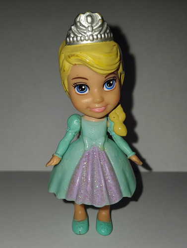 Muñeca Mini Princess Toddler Elsa Frozen (Usado)