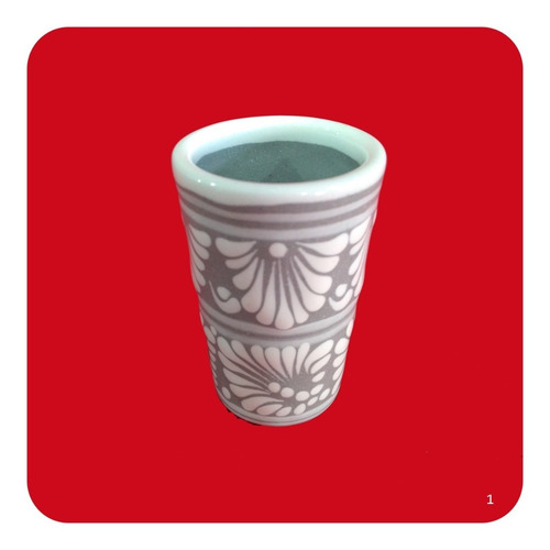 Imagen 2 de 6 de Set 60 Tequileros De Talavera Poblana Gris Blanco Shot 50 Ml