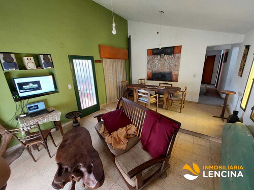 Imagen 6 de 17 de Casa En Venta - 3 Dormitorios - Villa Independencia