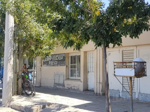 Imagen 4 de 5 de Venta - Local Comercial - Centro General Roca, General Roca, Río Negro