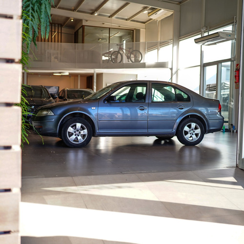 Volkswagen Bora 2.0 Trendline 115cv