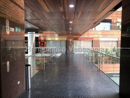 Local Comercial De 25m2 En Alquiler En Cc San Ignacio