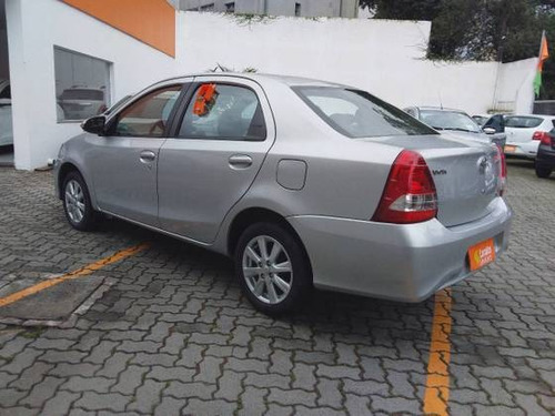Imagem 6 de 9 de Toyota Etios 1.5 X Plus Sedan 16v Flex 4p Automático