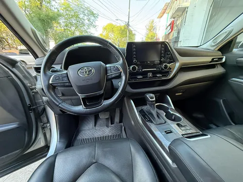 Toyota Highlander 3.5 Limited At
