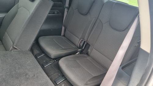 Imagen 14 de 20 de Kia Carens 2018 2.0 Ex 6abg 7pas At