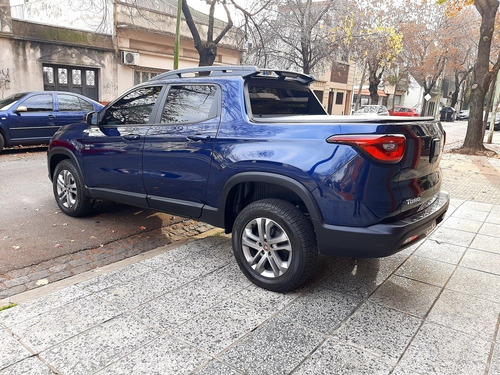 Imagen 3 de 13 de Fiat Toro Freedom 4x4
