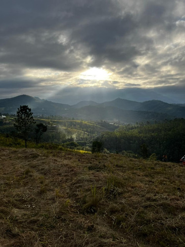 Imagem 9 de 18 de Grande Oportunidade De Conquistar O Terreno Dos Seus Sonhos!