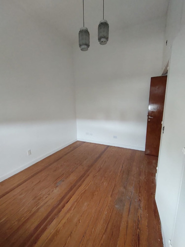 Imagen 23 de 30 de Impecable 3 Ambientes Reciclado A Nuevo Con Balcón Al Frente