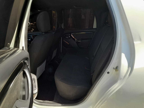 Imagen 9 de 14 de Renault Duster Oroch 2.0 Privilege 2017