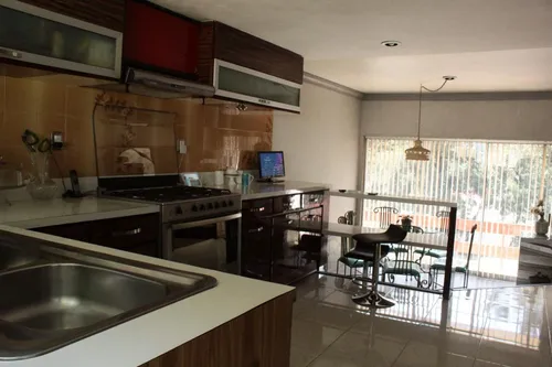 Casa Estilo Suizo En Venta En Paseo De La Herradura