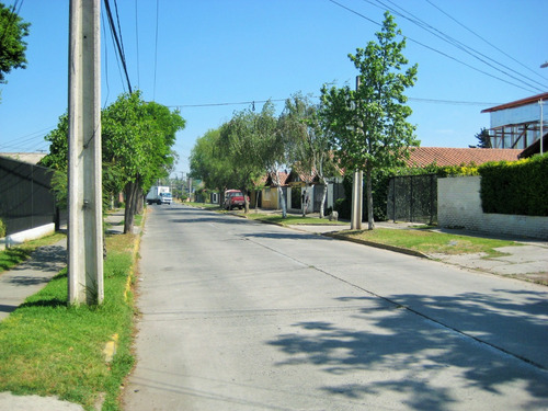 Casa En Primo De Rivera, Metro Santiago De Bueras