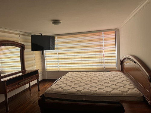 Arriendo Departamento Amoblado En Latacunga