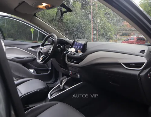 Chevrolet Onix 1.0T Premier Sedan At