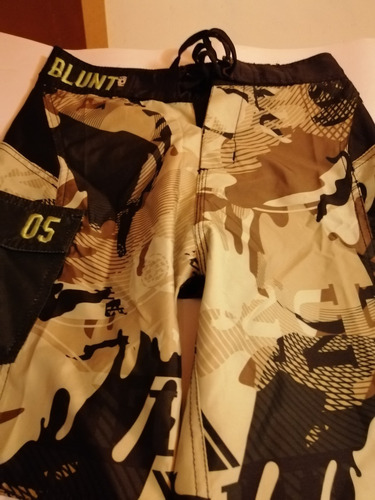 Bermuda Niño Nylon.camuflada.