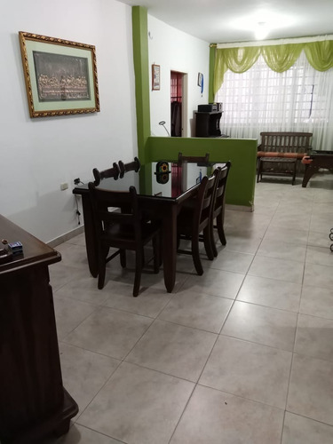 Imagen 3 de 9 de Venta De Casa Multiproposito En Colon