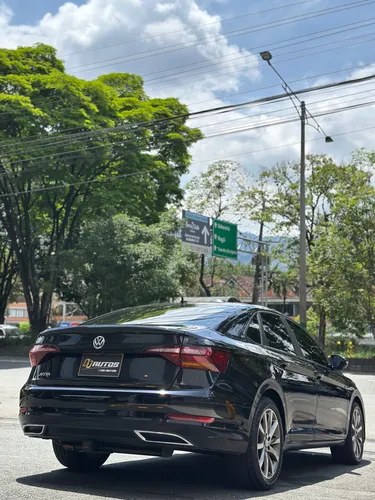Volkswagen Jetta 1.4 Tsi R-line