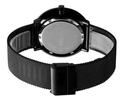 Imagen 3 de 3 de Reloj pulsera Skmei 9185 de cuerpo color negro, analógico, fondo negro, con correa de acero color negro, agujas color negro y blanco, dial negro, subesferas color negro, minutero/segundero negro y blanco, bisel color negro y hebilla de gancho