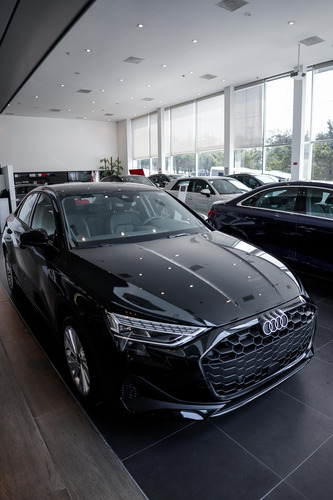 Audi A3 1.4 Sedán 35tfsi Select At Dsg