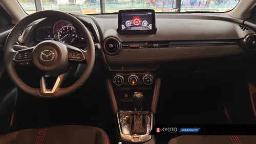 Mazda 2 Grand Touring Lx