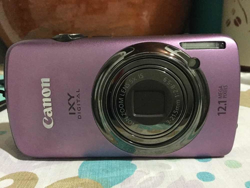 Câmera Fotográfica Cânon Ixy