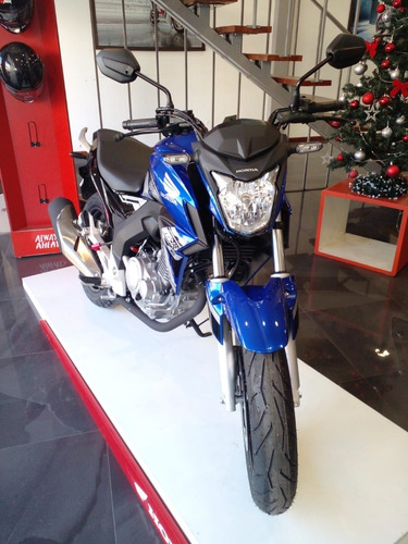 Imagen 3 de 15 de Honda Cb 250 Twister Modelo 2022 - Color Azul