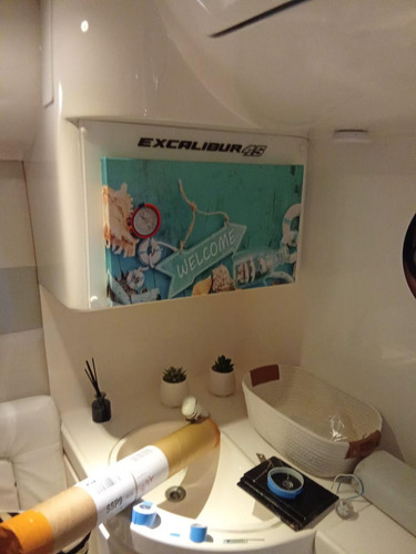 Lancha Cougar 42 C/ 2 X Motores Cat 435 Hp Cada Intermarine