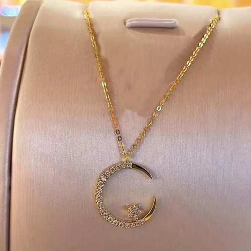 Collar Con Forma De Luna Y Estrella Dorada Con Todos Los Dia