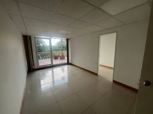 Locales En Arriendo Centro 90-72734