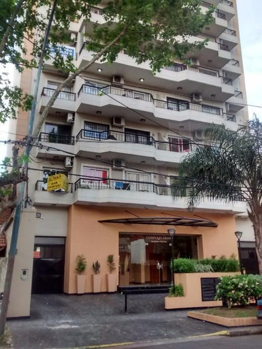 Imagen 2 de 12 de Departamento En Venta En Lanus Este