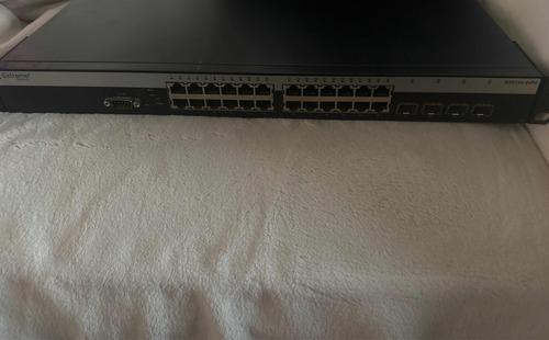 Switch Extreme B5g124-24p2 (Usado)