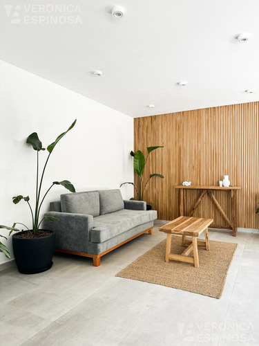 Departamento De Dos Ambientes Con Cochera, En Venta- Ituzaingó Sur