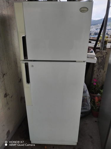 Refrigedora Samsung Dos Puertas No Frost Sr-271