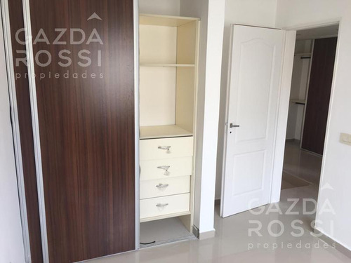 Excelente Dúplex En Venta En Canning, A Metros Del Shopping Las Toscas.