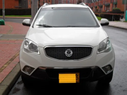 Ssangyong Korando C 2.0 4x4 Diésel Mec. Full E.