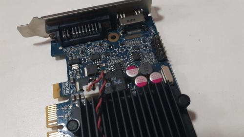 Placa De Video Gt-705 Nvidia Geforce 2gb Ddr3 64 Bit Rvg (Usado)