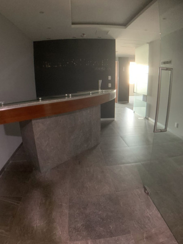Oficina En Renta En Lomas Altas Torre Quadrata (m2o2442)