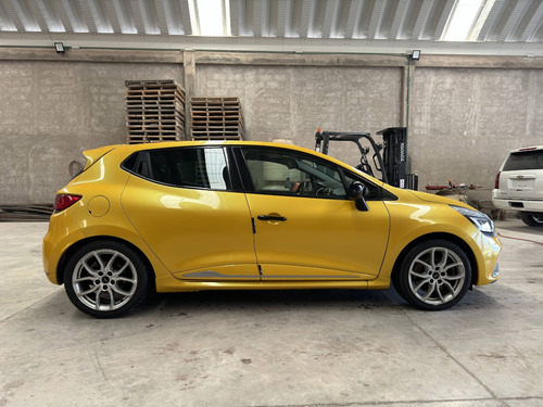 Renault Clio 1.6 Rs 200 Ed Priv Piel Mt